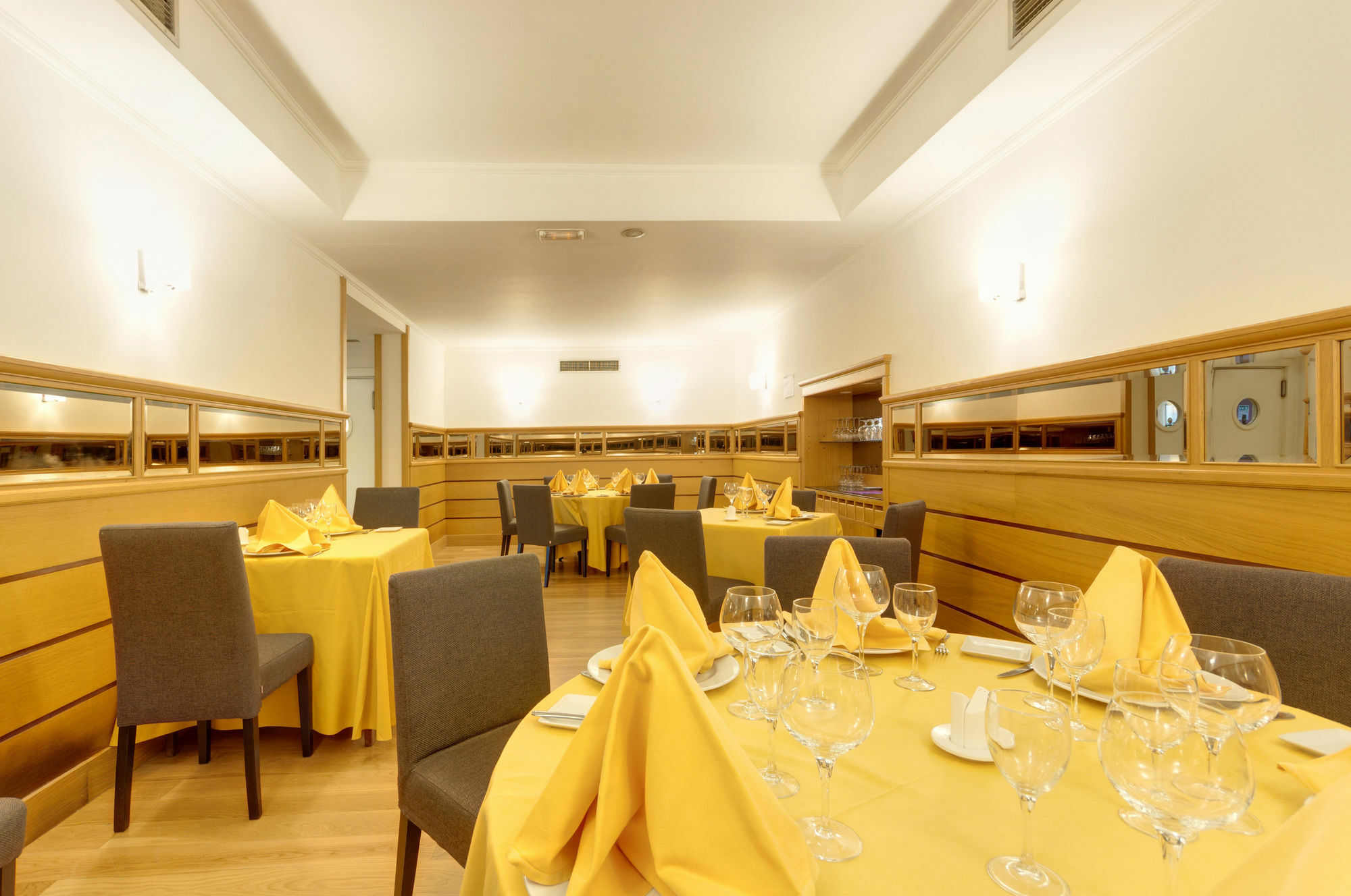 Gran Hotel Los Angeles Getafe Nhà hàng bức ảnh